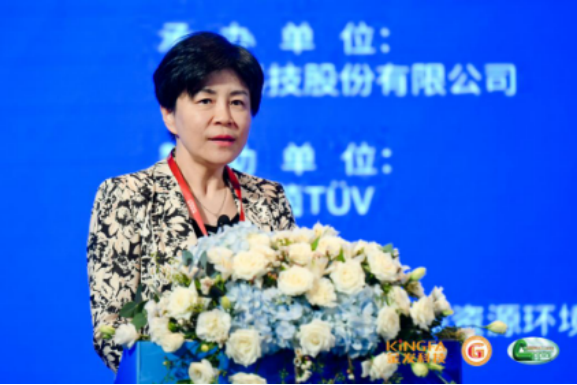 中國包裝聯(lián)合會(huì)副會(huì)長 王利 中國包裝聯(lián)合會(huì)副會(huì)長 王利