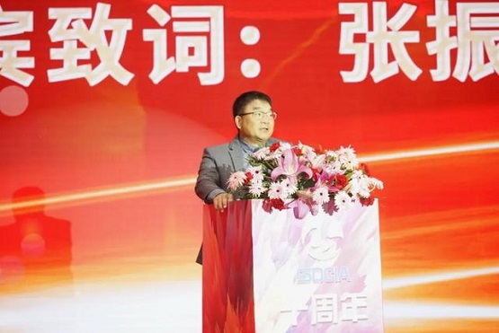 天津開發區國隆化工有限公司總經理張振豐致辭 天津開發區國隆化工有限公司總經理張振豐致辭