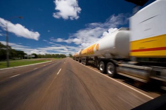 百年油氣巨頭搬家又改名:荷蘭怒了,英國笑了! 百年油氣巨頭搬家又改名:荷蘭怒了,英國笑了!