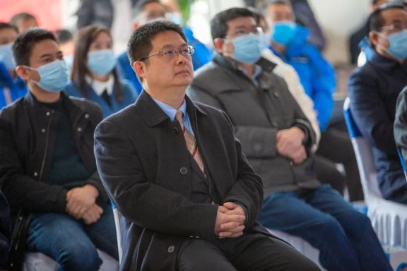荊門市人民政府黨組成員、副市長雷華 荊門市人民政府黨組成員、副市長雷華