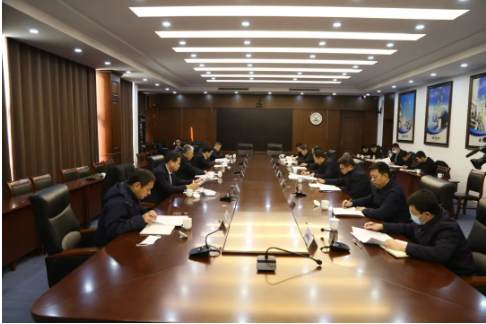 廣饒縣縣委書記陳偉頌，縣委副書記、縣長(zhǎng)王學(xué)春等人，陪同參加活動(dòng)。