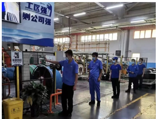 輪胎廠破產(chǎn)倒閉隨時可能發(fā)生,知名大型工廠更值得信賴。 輪胎廠破產(chǎn)倒閉隨時可能發(fā)生,知名大型工廠更值得信賴。