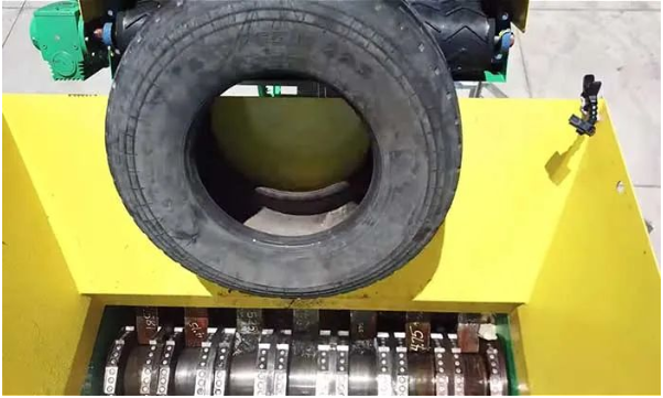 12.CM Shredders為美國(guó)東南局供應(yīng)全自動(dòng)破碎機(jī)