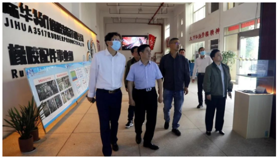 際華橡膠工業有限公司是國內唯一一家天然橡膠行業全產業鏈運營、全流程運作的企業。
