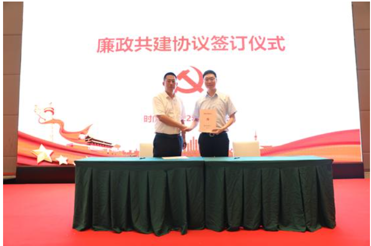 集泰股份與中建深圳裝飾有限公司幕墻分公司 集泰股份與中建深圳裝飾有限公司幕墻分公司