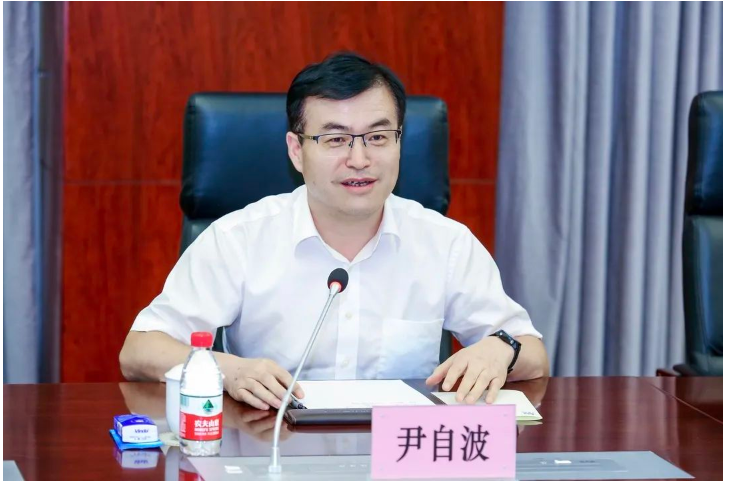 根據(jù)戰(zhàn)略合作協(xié)議,雙方將本著“建筑施工企業(yè)力量與新材料研發(fā)平臺優(yōu)化配置和資源共享”的原則,結(jié)成長期、全面的戰(zhàn)略伙伴關(guān)系,實現(xiàn)強強聯(lián)合,共同發(fā)展。 根據(jù)戰(zhàn)略合作協(xié)議,雙方將本著“建筑施工企業(yè)力量與新材料研發(fā)平臺優(yōu)化配置和資源共享”的原則,結(jié)成長期、全面的戰(zhàn)略伙伴關(guān)系,實現(xiàn)強強聯(lián)合,共同發(fā)展。