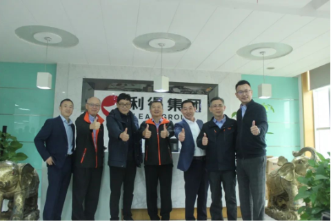 2022年,在新冠疫情的反撲下,廠商、經銷商及零售店都面臨前所未有的挑戰。 2022年,在新冠疫情的反撲下,廠商、經銷商及零售店都面臨前所未有的挑戰。