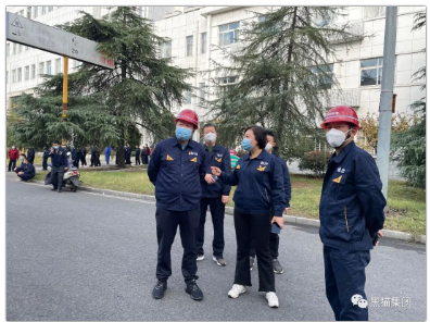 葛國榮首先向王耀一行介紹了中策集團近幾年的發展情況和發展方向。