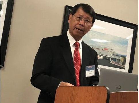 建大董事長楊啟仁 建大董事長楊啟仁