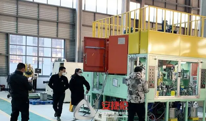 知名汽車減振橡膠制品企業亞新科,到訪安捷倫驗收內孔自動涂膠機 知名汽車減振橡膠制品企業亞新科,到訪安捷倫驗收內孔自動涂膠機