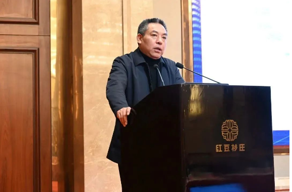 同時，總經理程金元也表示，新的一年，公司將以創新為核心、以產品力、渠道力、營銷力為抓手，加速國際化、智能化、綠色化發展，朝著戰略目標而繼續努力奮斗。