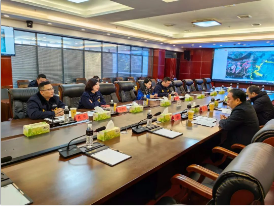 潘福林表示，黑貓集團作為景德鎮市屬大型國有企業，為景德鎮市經濟社會發展作出了重要貢獻。市工信局也在致力于解決企業困難，積極與省政府、省工信廳進行密切溝通。待省廳正式下發《江西省化工重點監測點認定標準》后，市工信局將積極推進黑貓集團化工重點監測點認定工作，助力企業重點項目盡快落地投產。
