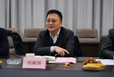 中核霞浦核電有限公司黨委書記、董事長鄭硯國對華凌電纜在核電事業上所做出的貢獻表示了感謝，并指出華凌電纜在材料基礎領域的研究是行業的薄弱點，希望華凌電纜在產業鏈延伸上面深耕，尤其在材料基礎領域的研究，為中國核電事業的高質量發展做出貢獻。