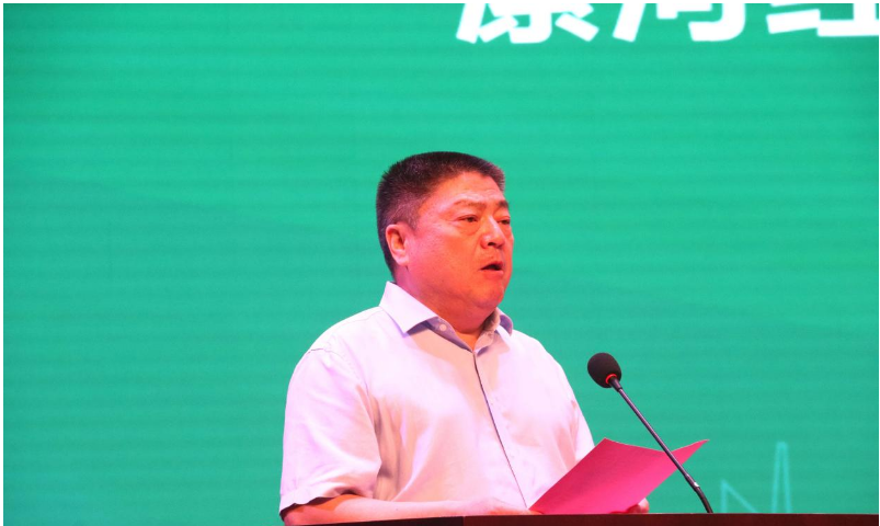 利通科技作為北交所上市企業(yè)和國(guó)內(nèi)液壓膠管龍頭企業(yè)，此次進(jìn)軍產(chǎn)業(yè)產(chǎn)品延伸延展應(yīng)用的新領(lǐng)域，充分展現(xiàn)了公司將創(chuàng)新置于發(fā)展的核心地位。他希望通過(guò)此次簽約，實(shí)現(xiàn)強(qiáng)強(qiáng)聯(lián)合，重塑優(yōu)勢(shì)，實(shí)現(xiàn)行業(yè)領(lǐng)先。