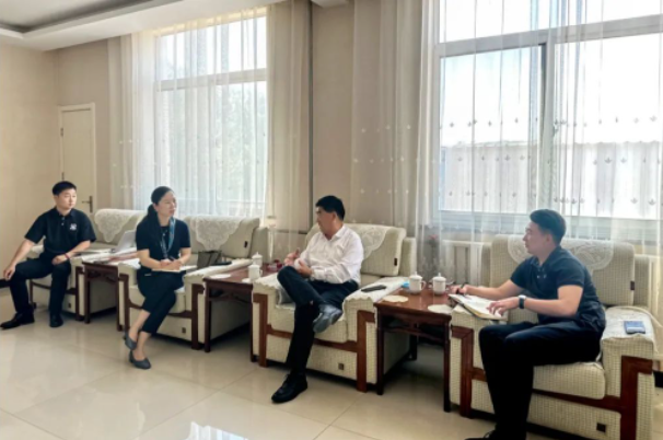 隨后，協會一行人又來到了山東新魯星電纜有限公司，受到了該公司總經理張繼翔和生產部經理曹常偉的熱情接待，并進行了調研。