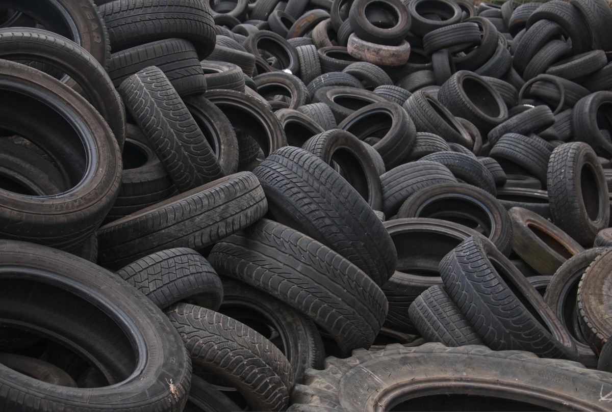 德國輪胎回收商Pyrum Innovations AG宣布與蘇伊士回收英國有限公司(Suez recycling and recovery UK Ltd)達(dá)成合作協(xié)議，計(jì)劃在英國興建首座報(bào)廢輪胎(ELT)熱解工廠。