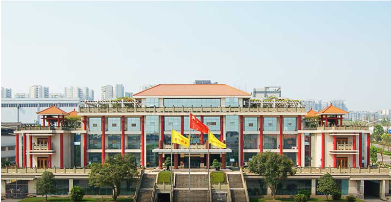 重慶鴿牌電線電纜有限公司是一家具有悠久歷史的企業(yè)，起源可以追溯到1956年。其前身為重慶市兩大國有電線電纜生產(chǎn)企業(yè)重慶電線總廠和重慶電纜廠。這兩家企業(yè)的合并為鴿牌奠定了堅實的基礎，而且還創(chuàng)下了重慶第一根電線的里程碑。