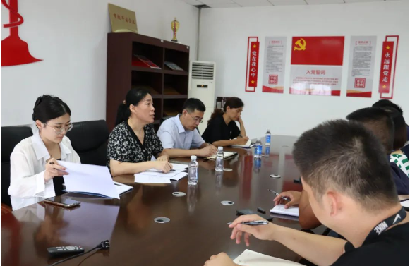 墾利區商務局副局長楊立海表示對公司的發展前景表示肯定，并承諾在今后的工作中，該局將持續與企業保持緊密的溝通與合作，提供政策支持，確保各項工作得以順利實施，共同營造穩健、健康的發展環境。