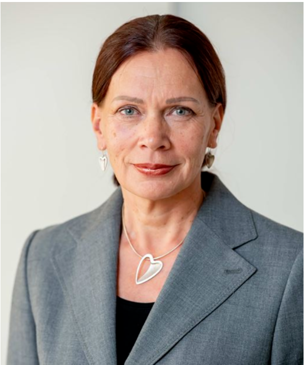 Susanna Tusa被任命為諾記輪胎羅馬尼亞業務總經理兼副總裁，她的職責包括著手發展諾記輪胎在羅馬尼亞的業務，同時領導當地管理小組以及監督工廠建設項目的進展。