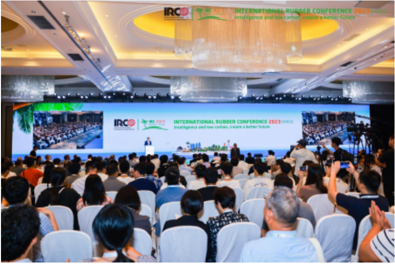 據了解，國際橡膠會議(IRC)是國際橡膠會議組織(IRCO)的大型重要會議，每年一次，由成員國中的會權國家輪流主辦。中國已成功主辦過三次，而IRC2023是中國再次舉辦的盛會。本次大會主題為“智能低碳，共創美好未來”。